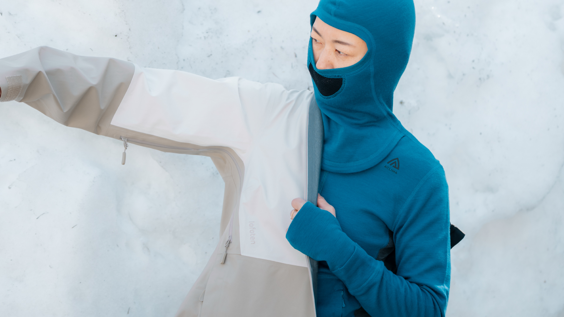 広島皆実　ウォーマー上下 WARMWOOL HOOD SWEATER | NEWS | フルマークスストア