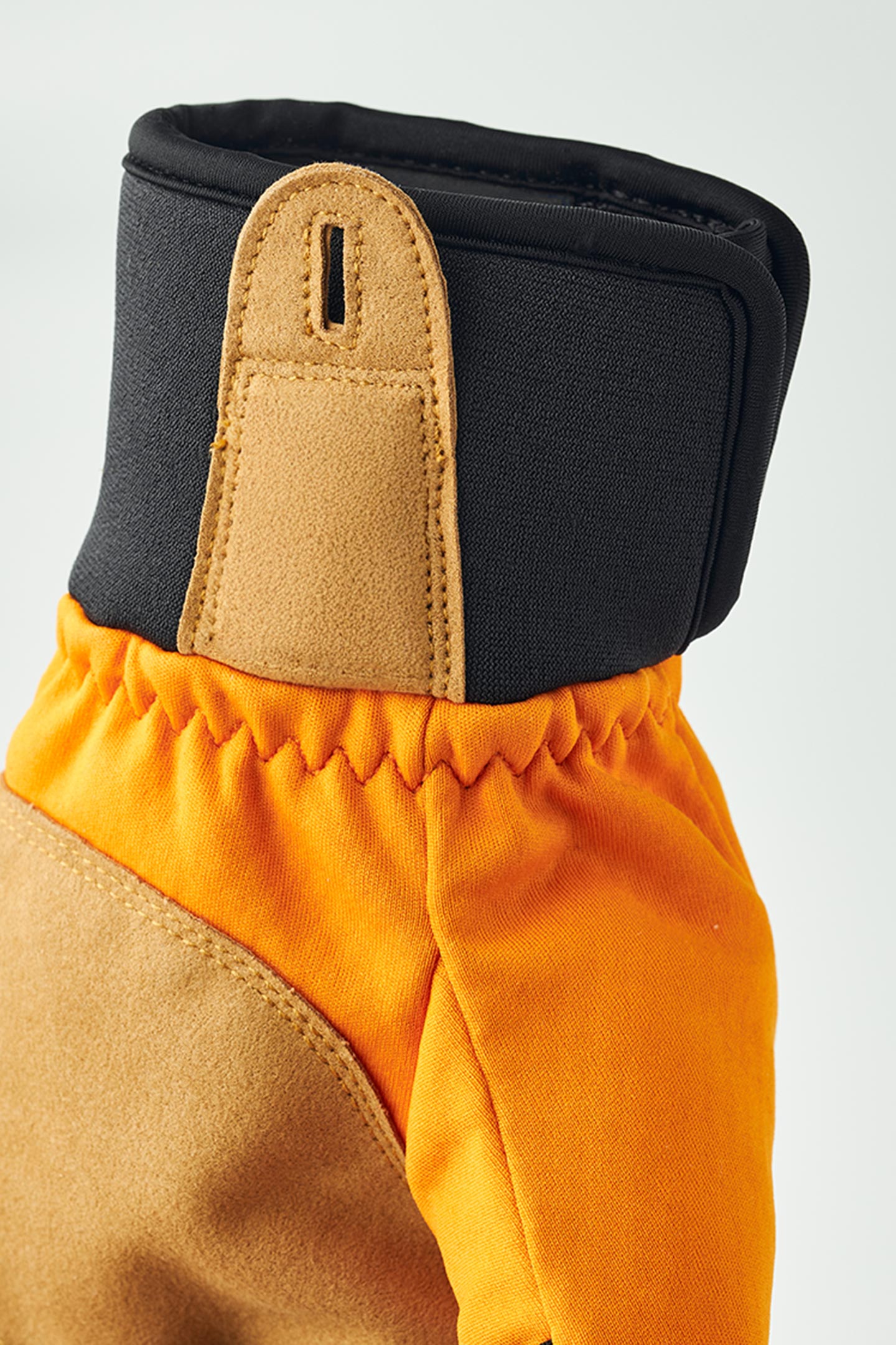 【裏面異常】モルフォ（ペルー産、オス） オスプレー ファーポイント40 トラベルパック