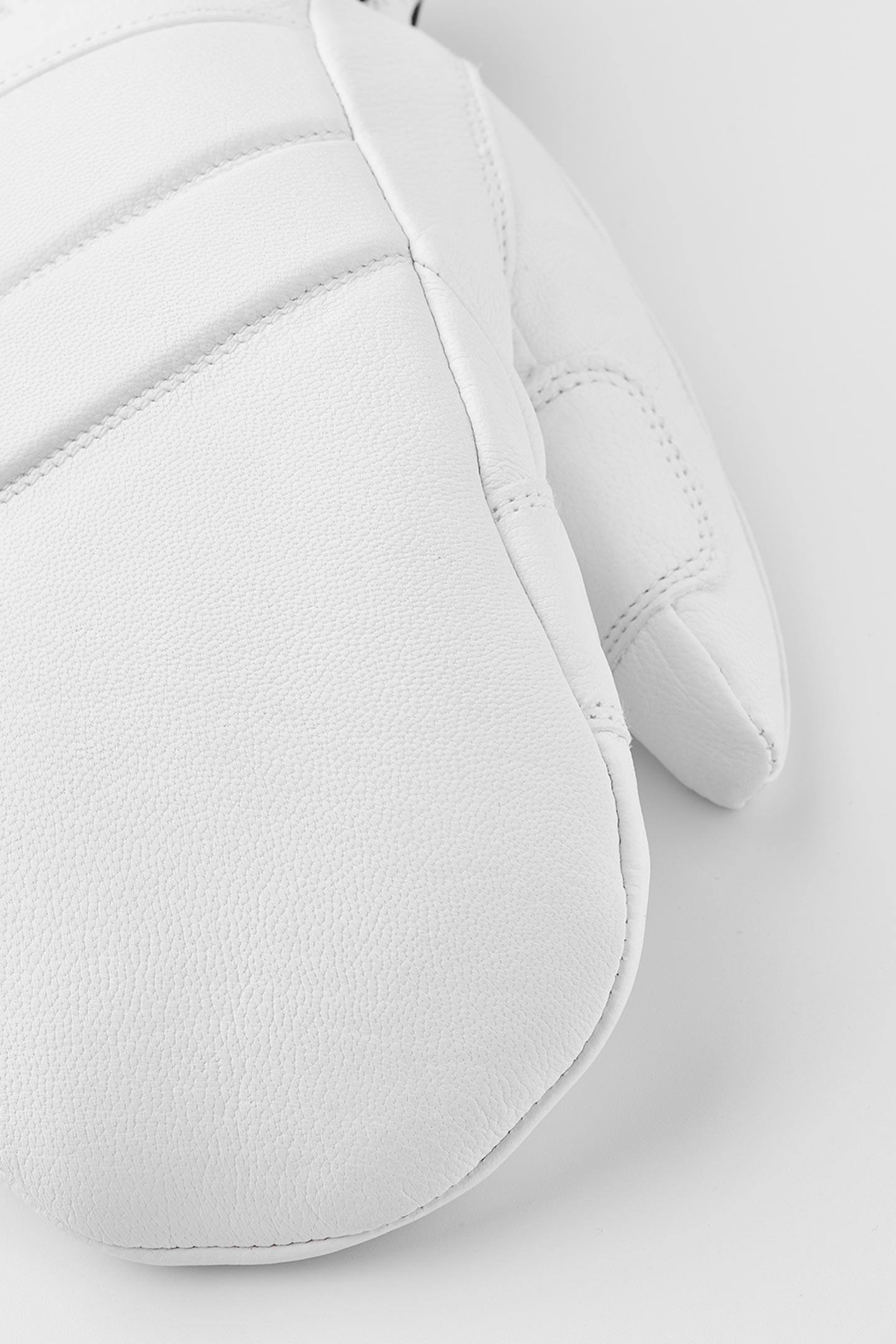 3002081 WOMENS FALL LINE MITT | フルマークスストア-北欧アウトドア