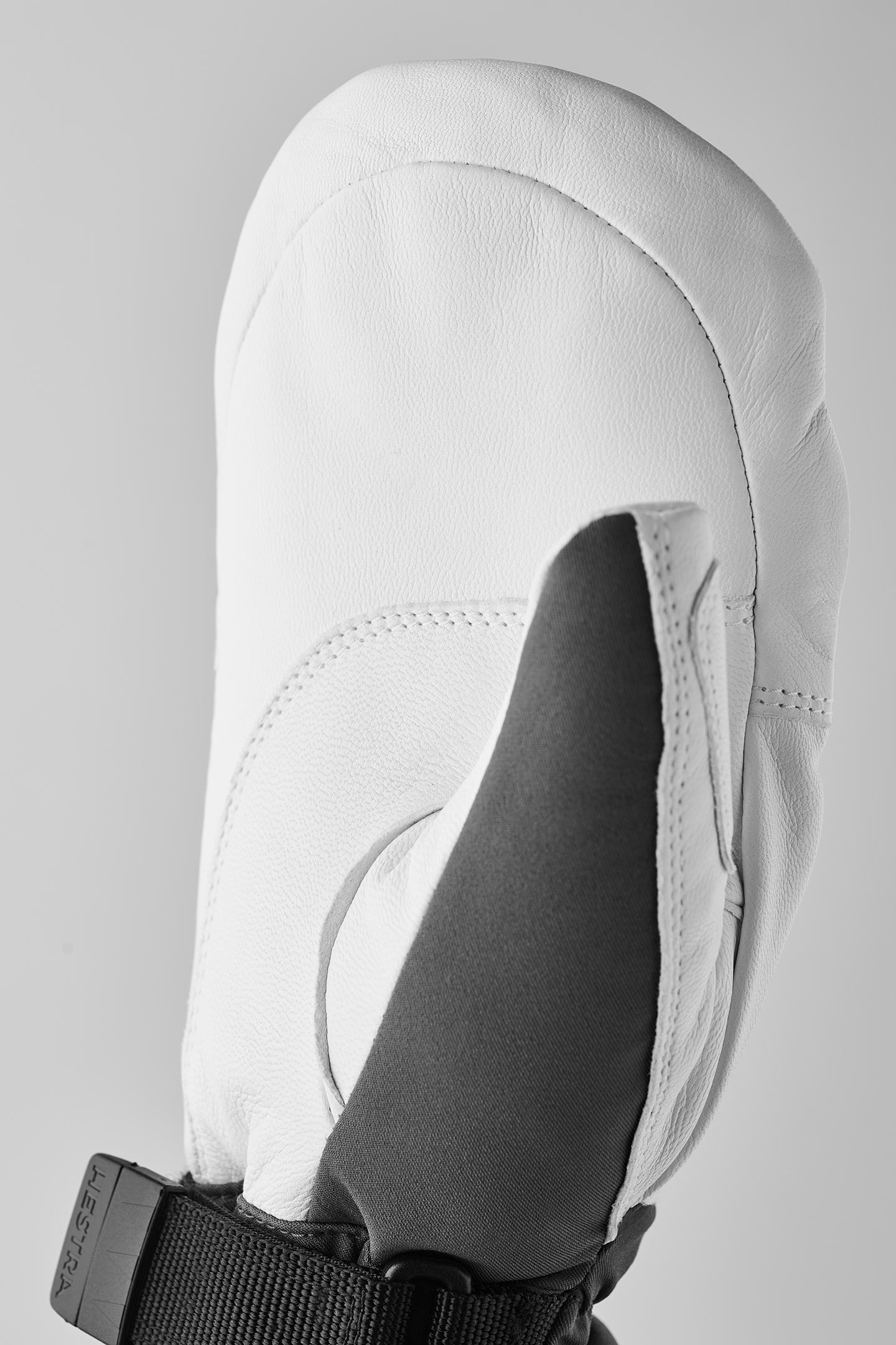 3002701 HEATER GAUNTLET MITT | フルマークスストア-北欧アウトドア