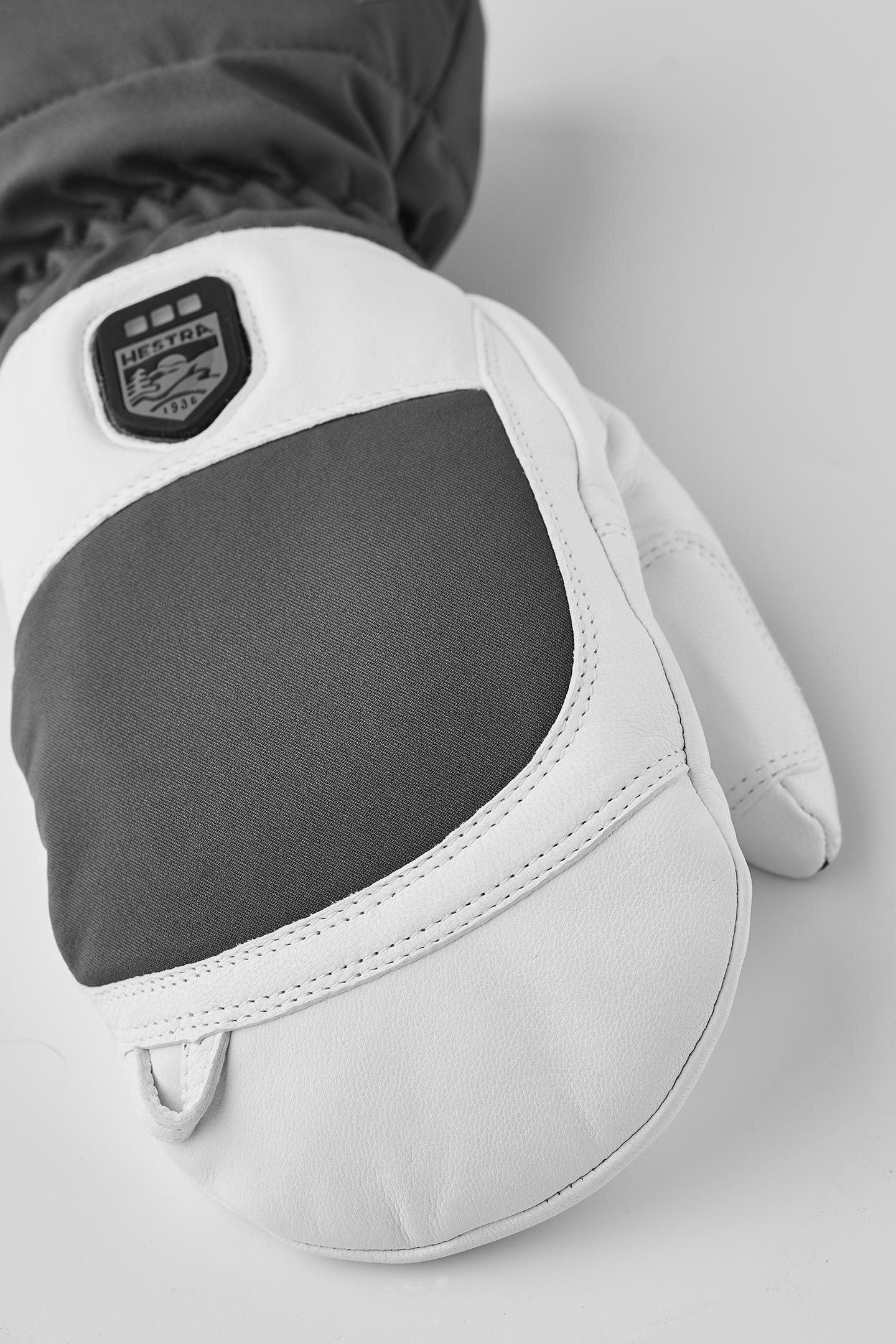 3002701 HEATER GAUNTLET MITT | フルマークスストア-北欧アウトドア