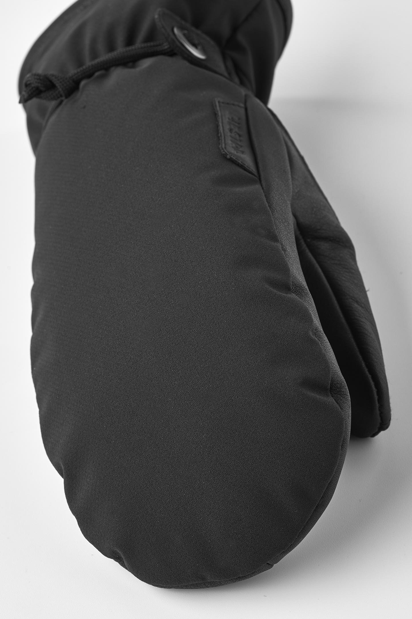 3003601 VEMDALEN CZONE MITT | フルマークスストア-北欧アウトドア