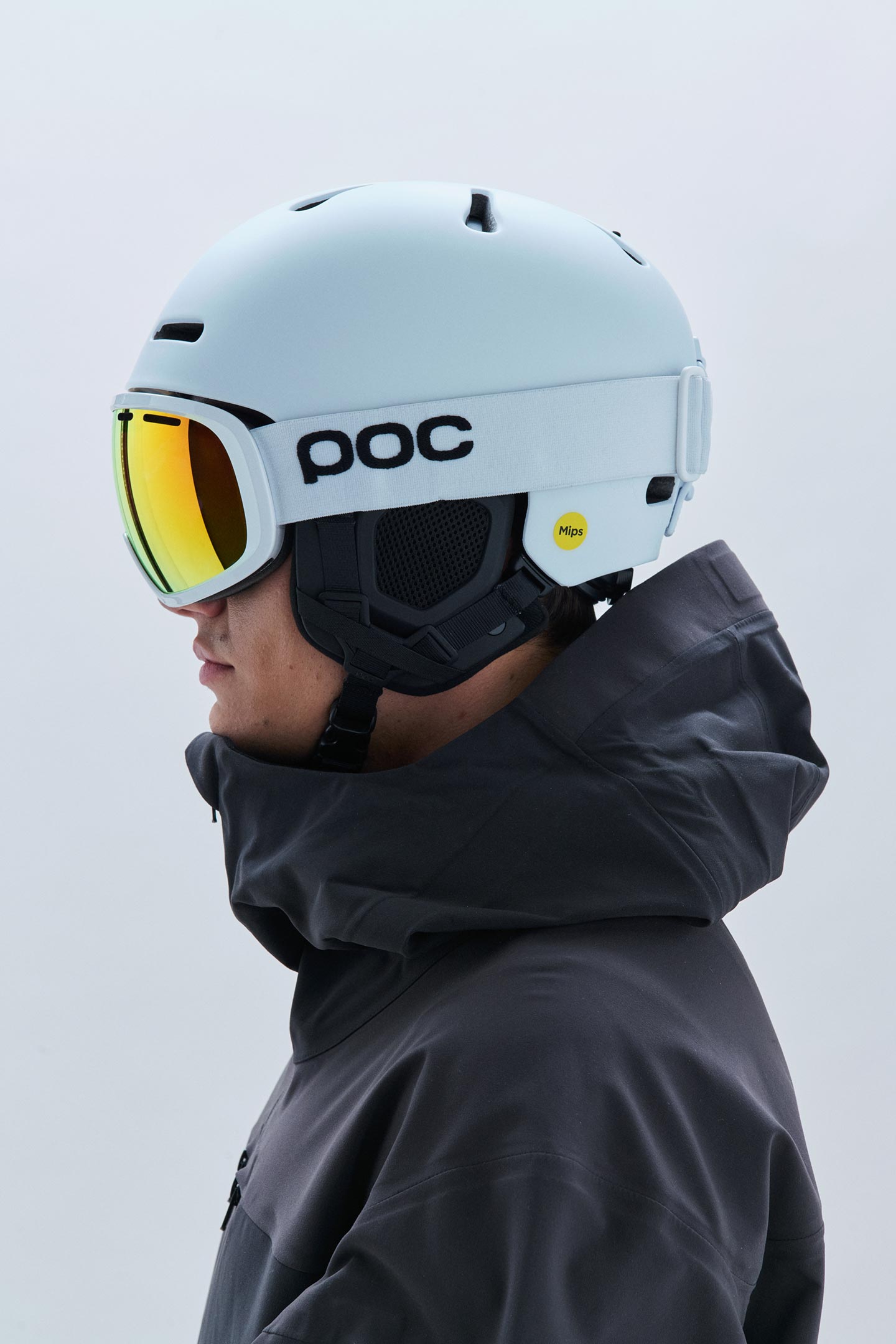 POC FOVEA ゴーグル 新品未使用 Fovea Photochromic Wide Fit Ski Goggles に Uranium Black