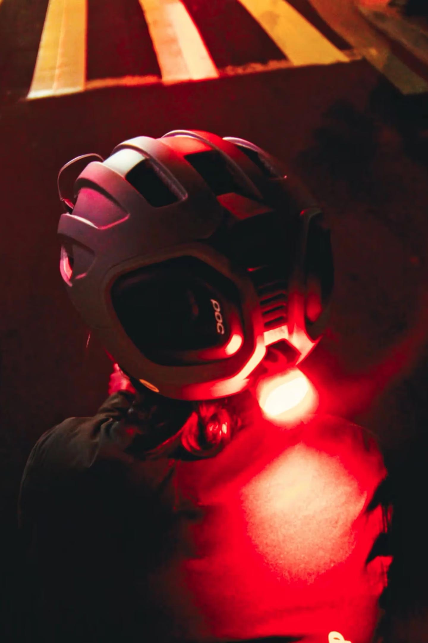 KNOG x POC HELMET LIGHT | フルマークスストア-北欧アウトドア用品