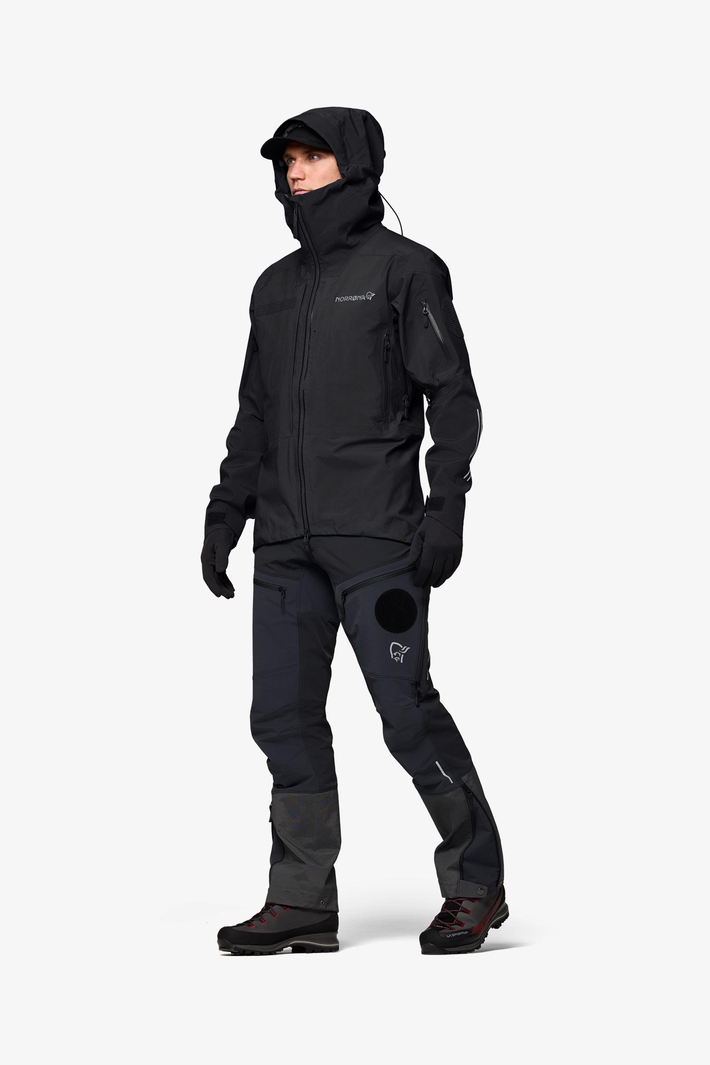 スノーボード trollveggen Gore-Tex Pro M ARERHU.jpg