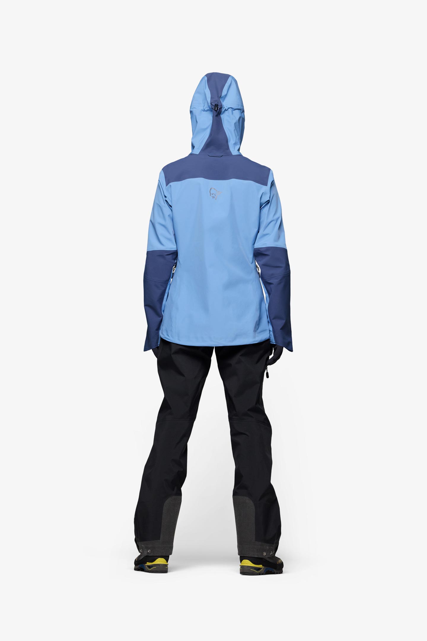 trollveggen Gore-Tex Pro light Jacket (W) | フルマークスストア