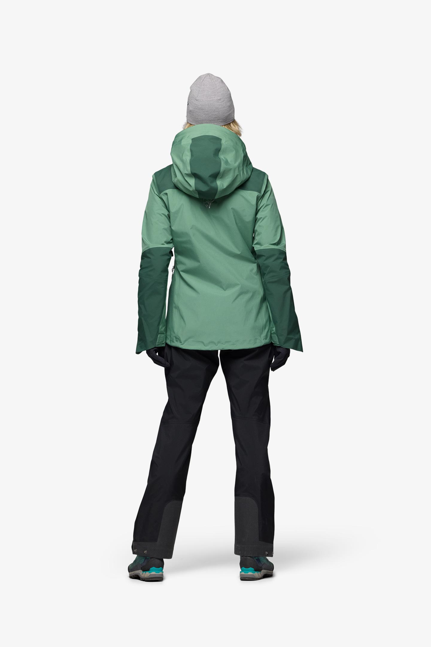 trollveggen Gore-Tex Pro light Jacket (W) | フルマークスストア