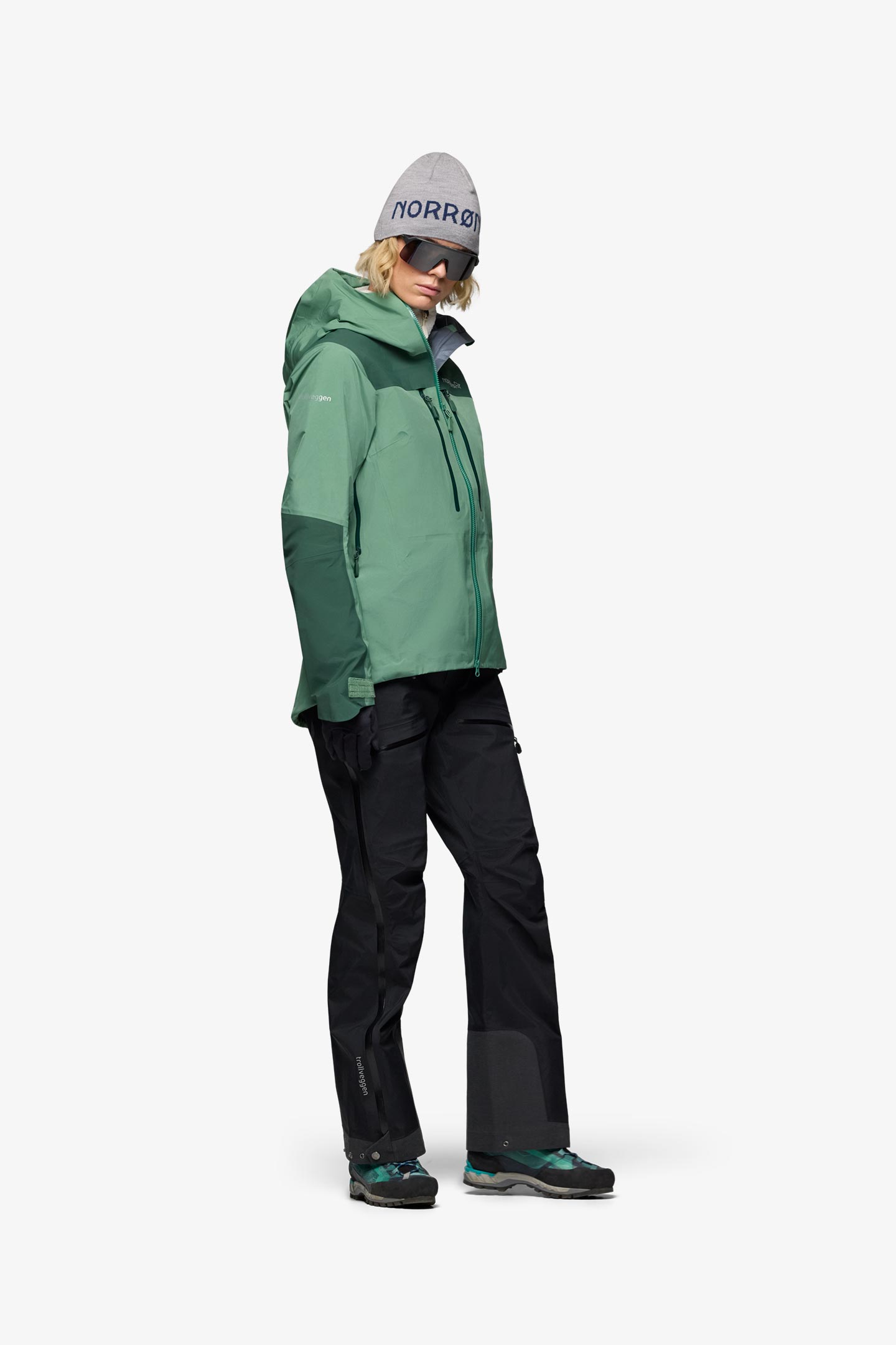 trollveggen Gore-Tex Pro light Jacket (W) | フルマークスストア