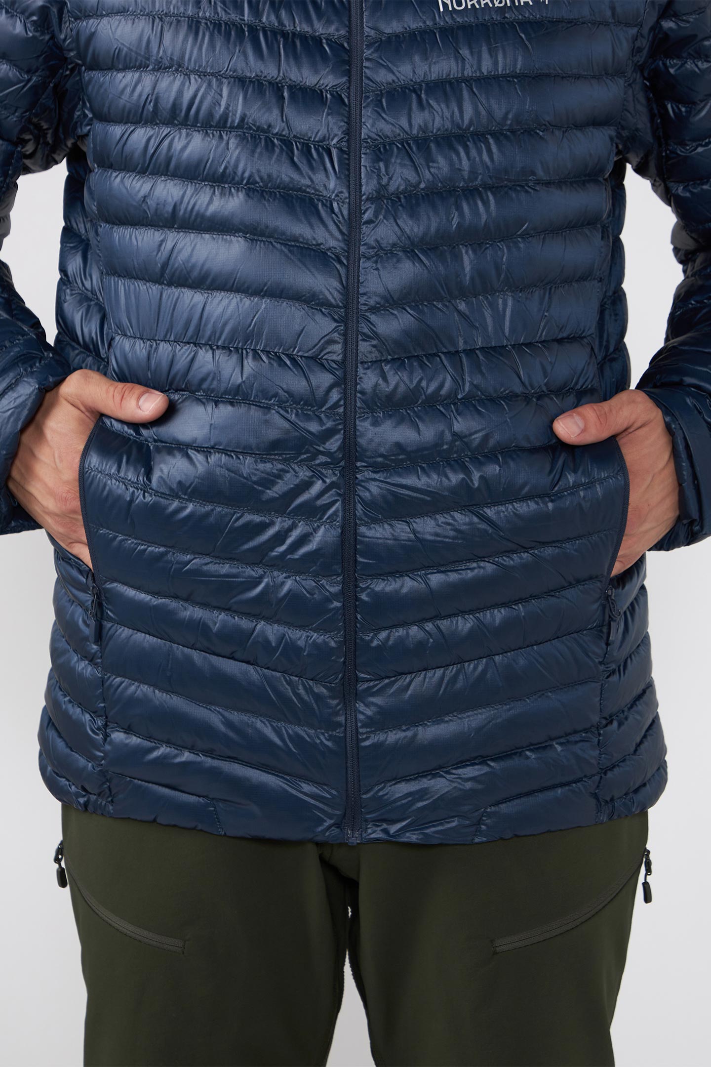 trollveggen superlight down800 Jacket (M) | フルマークスストア 