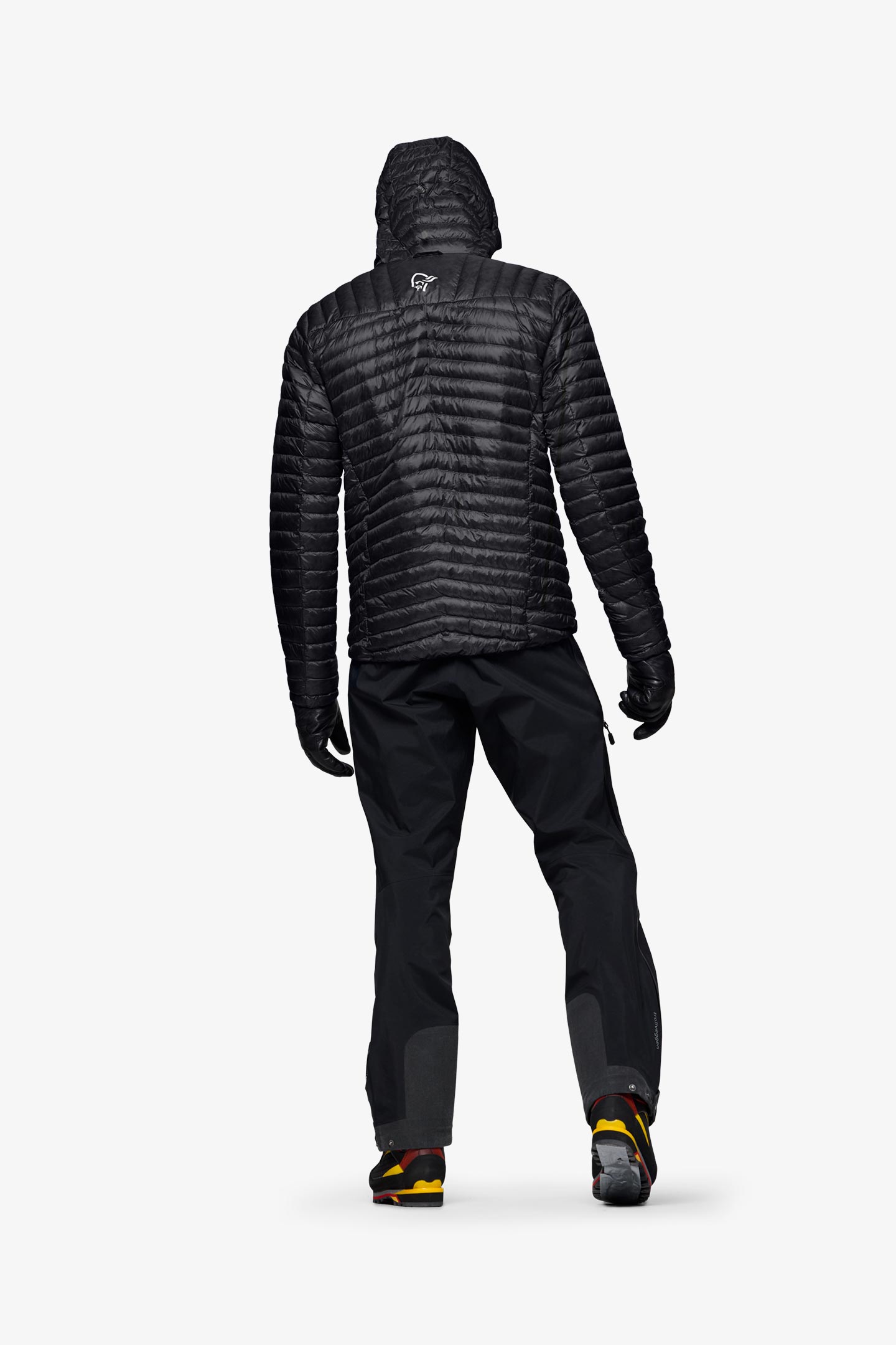 trollveggen superlight down800 Hood (M) | フルマークスストア-北欧