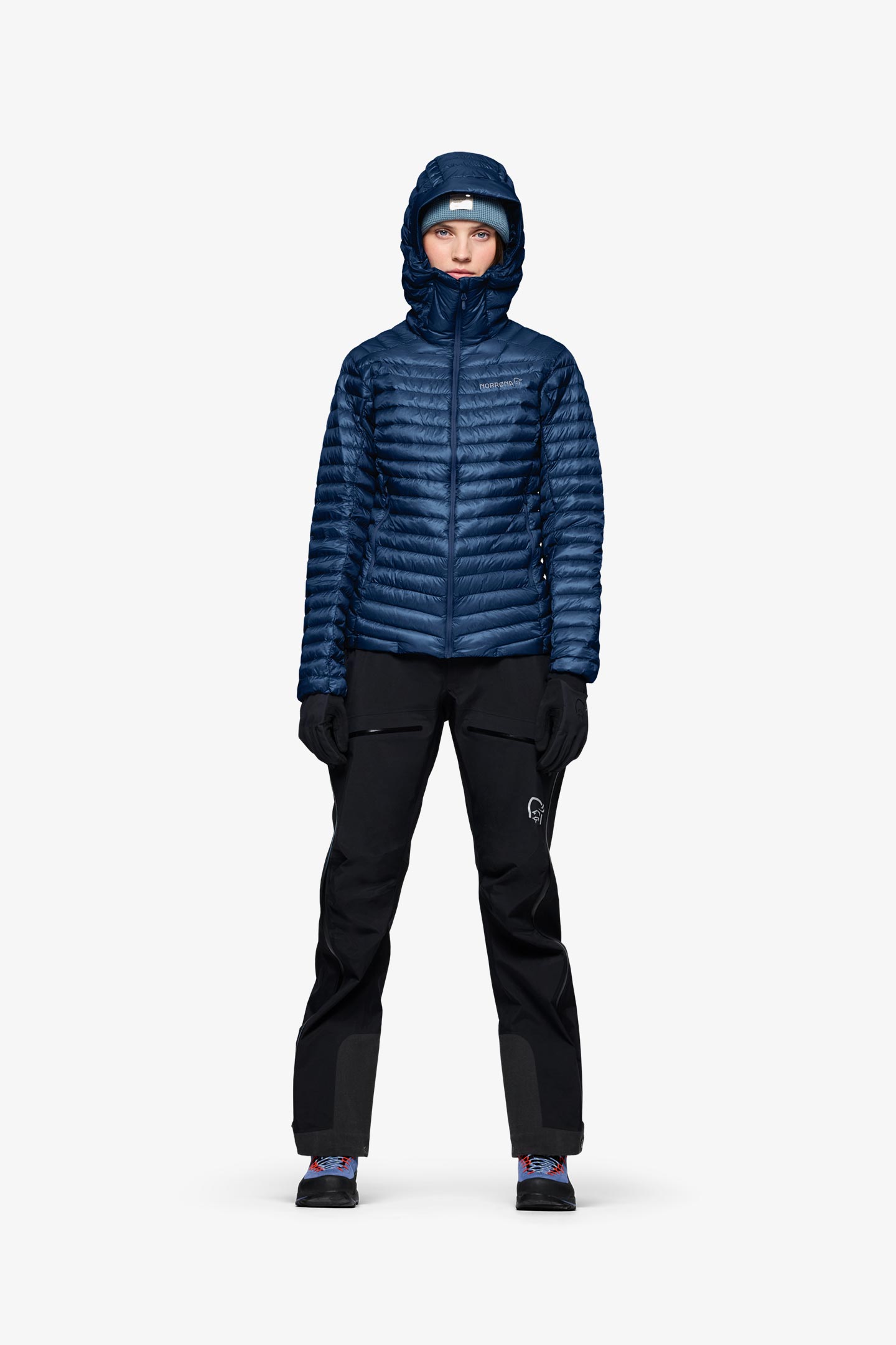 trollveggen superlight down800 Hood (W) | フルマークスストア-北欧