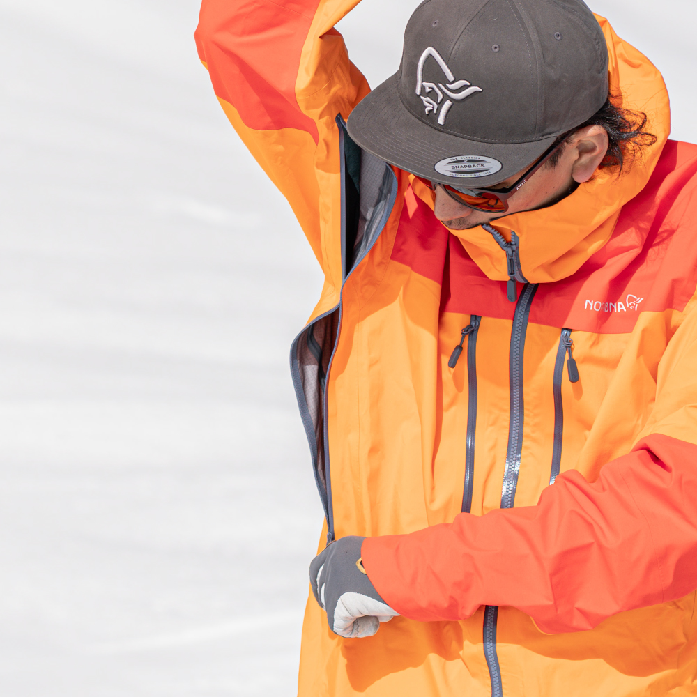 trollveggen Gore-Tex Pro Light Jacket (W) | フルマークスストア ...