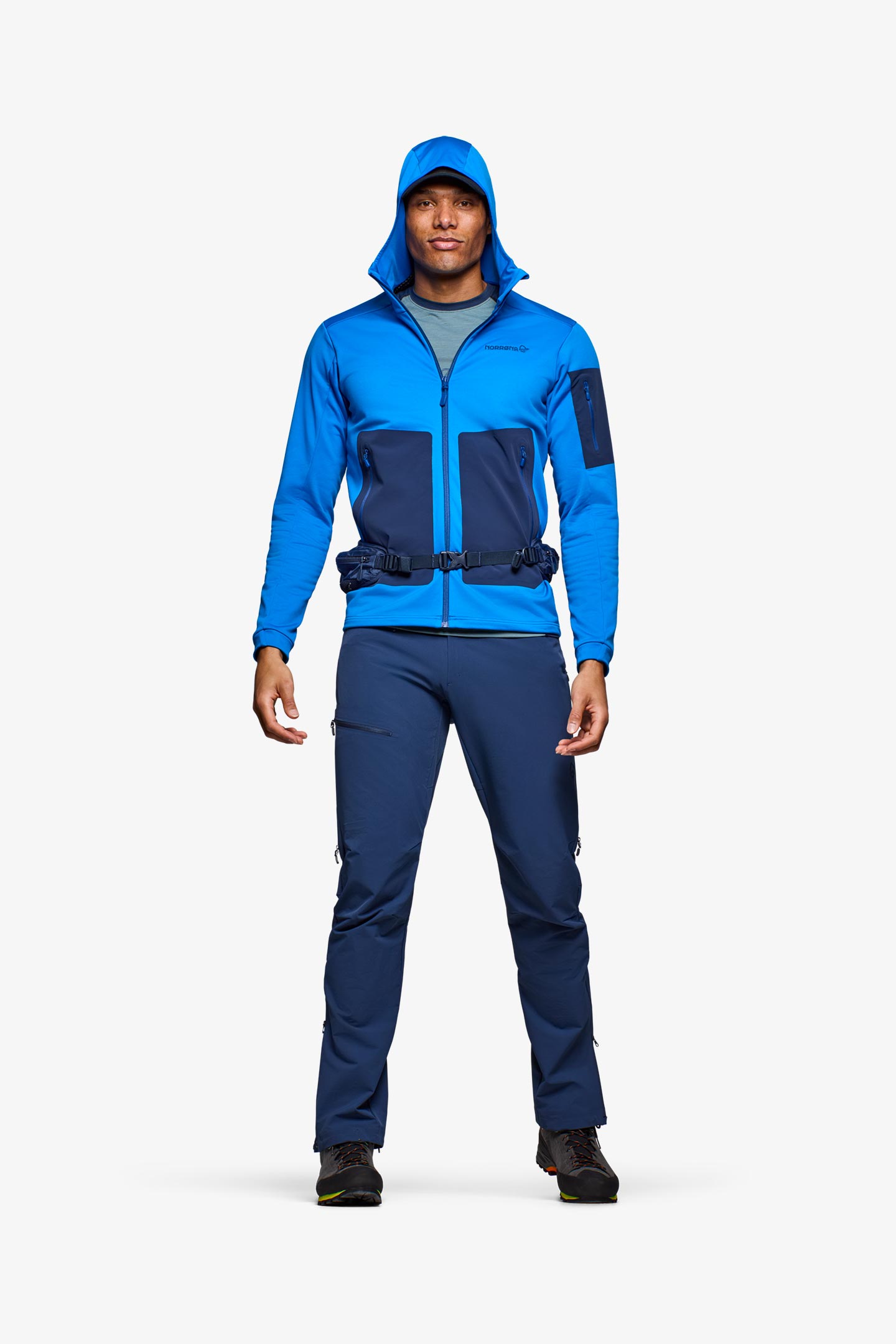 falketind warm2 stretch Hood (M) | フルマークスストア-北欧