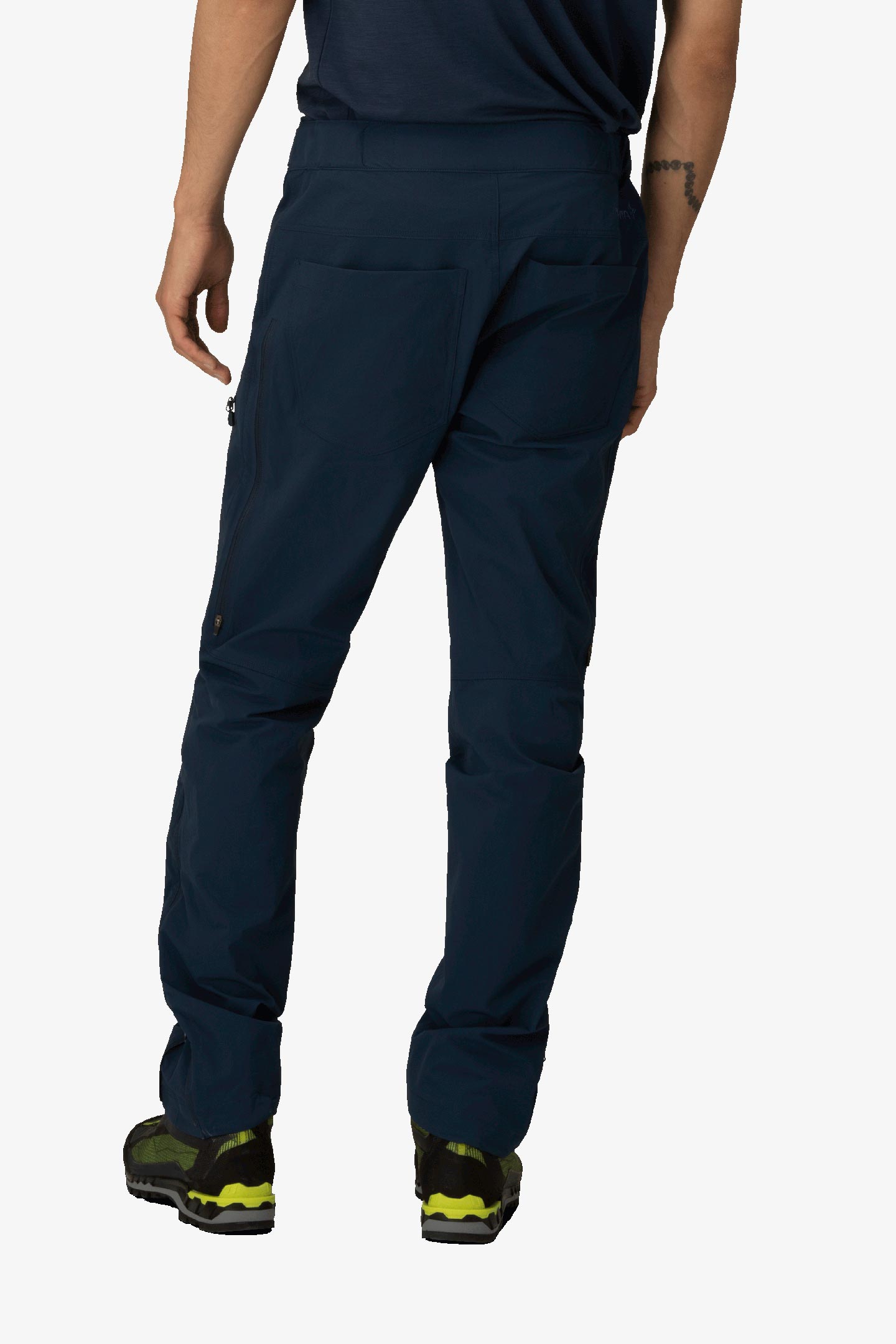 マーク＆ロナ薄手パンツ　濃紺　44 senja flex1 trackster Pants (M) | フルマークスストア-北欧