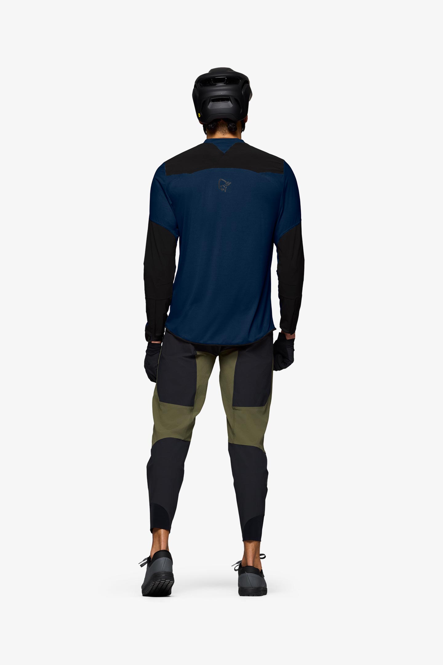skibotn equaliser tech Long sleeve (M) | フルマークスストア-北欧