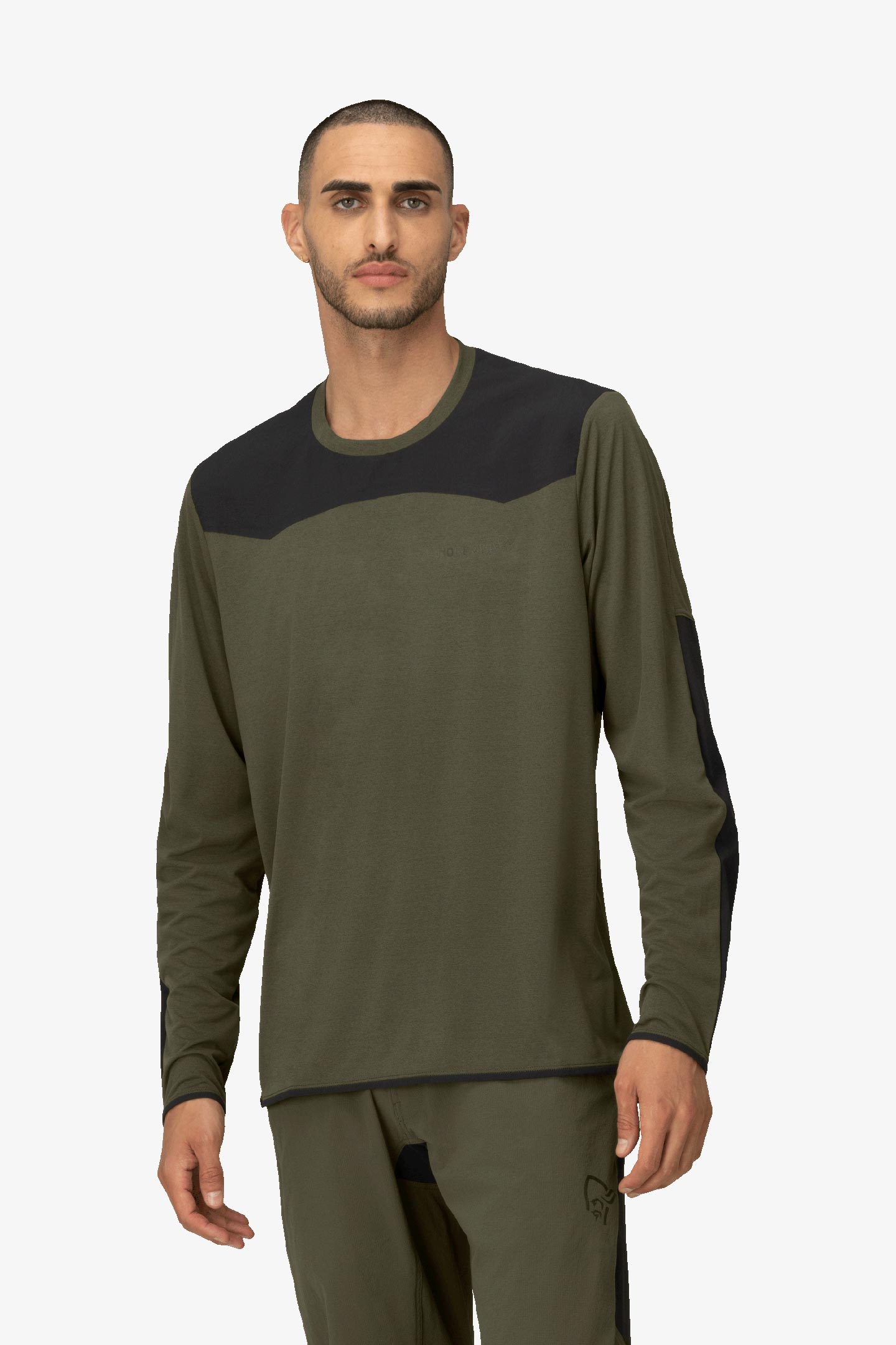 skibotn equaliser tech Long sleeve (M) | フルマークスストア