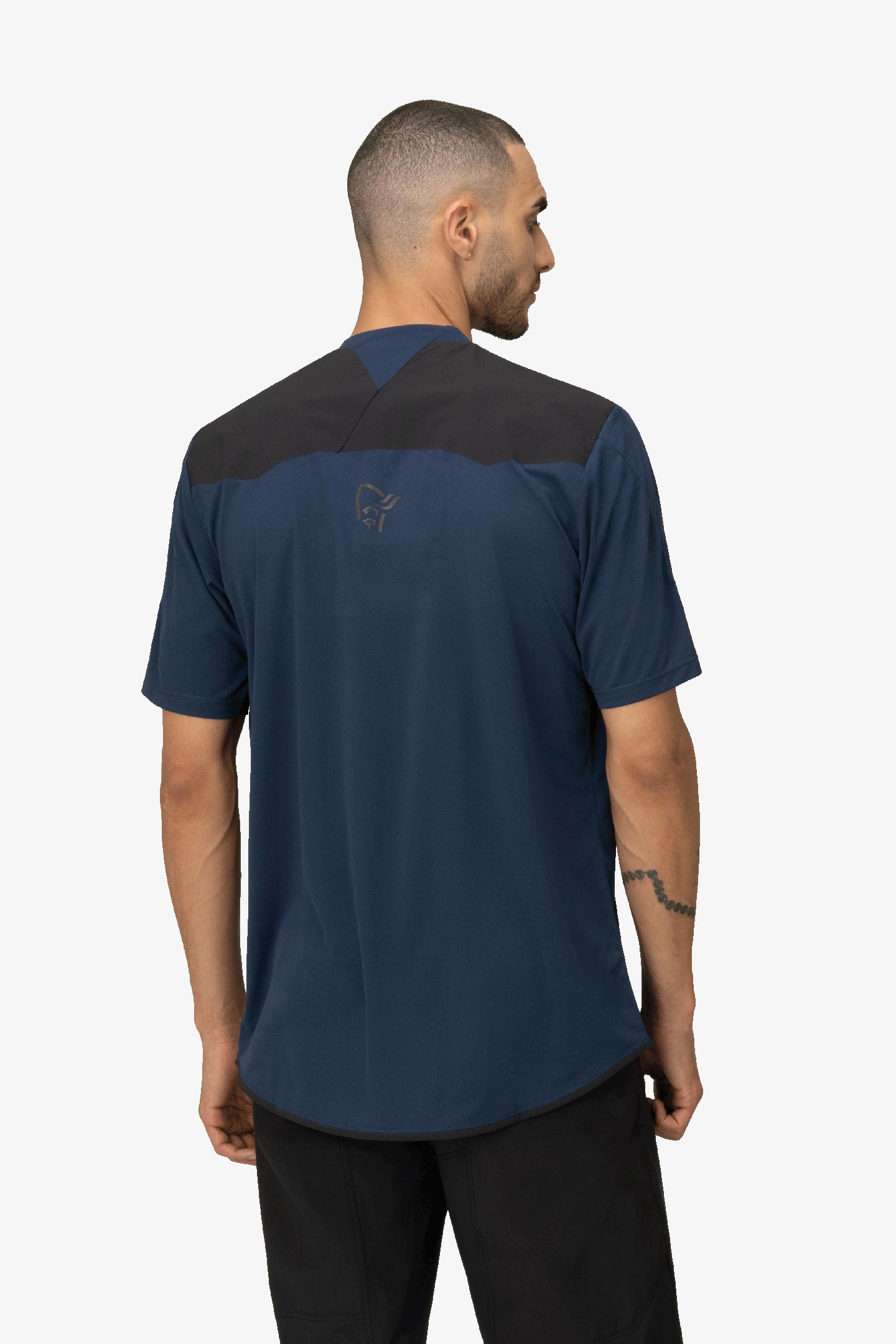 skibotn equaliser tech T-Shirt (M) | フルマークスストア-北欧
