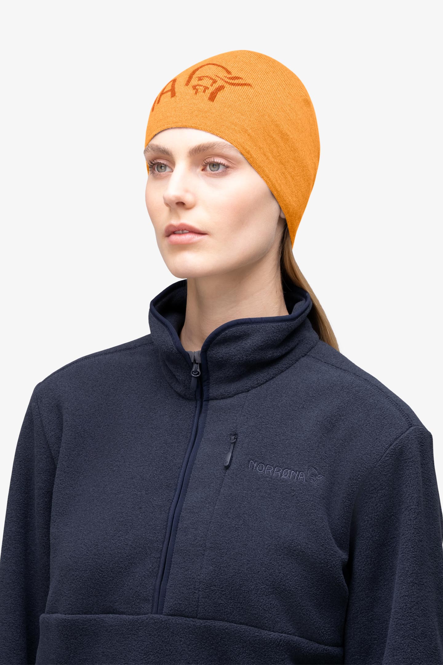 mino様♪ 新品 半額 MARK&LONA ニットブルゾン マーク&ロナ 黒 29 light merinoull logo Beanie | フルマークスストア-北欧