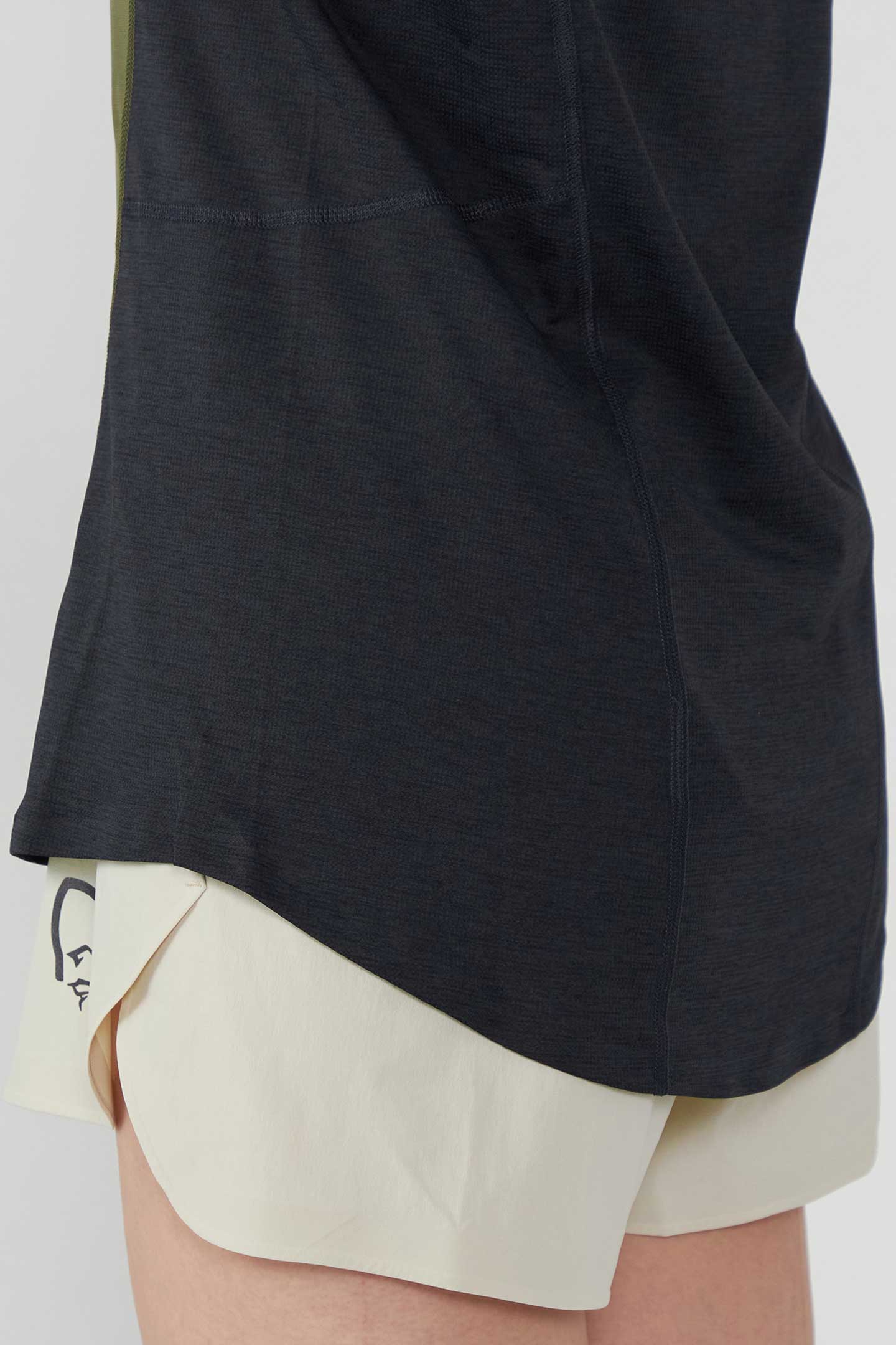 Special Sleeve Selection　冬扇　スリーブ　A 08sircus(ゼロハチサーカス) 2024AW グロッシーサテンケープ