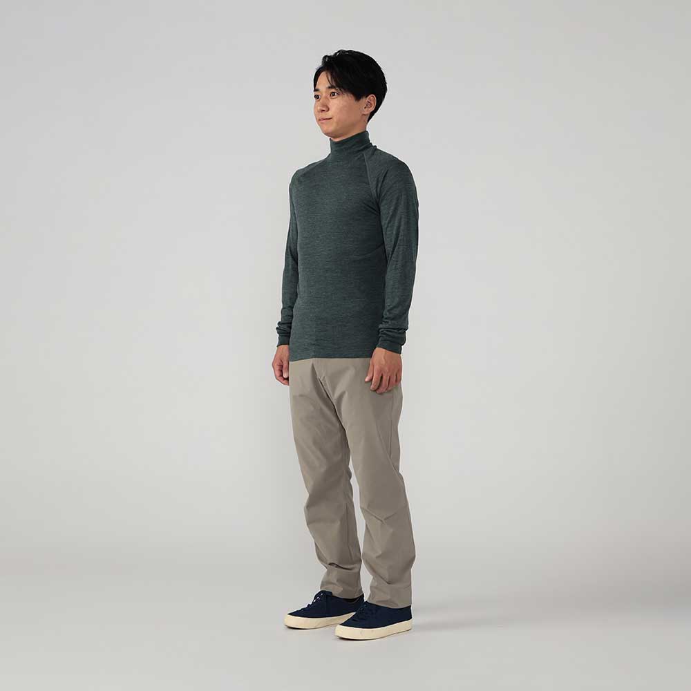 MateHOUDINI Ms Activist Turtleneck