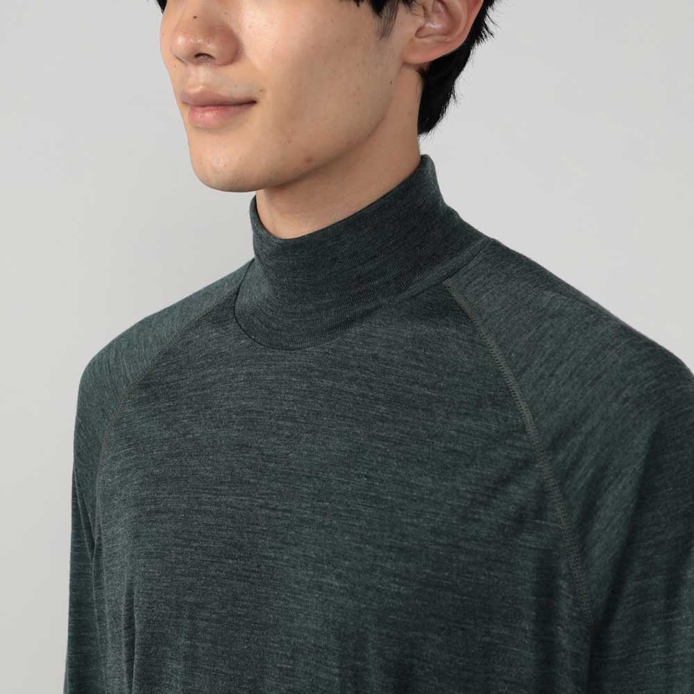 MateHOUDINI Ms Activist Turtleneck