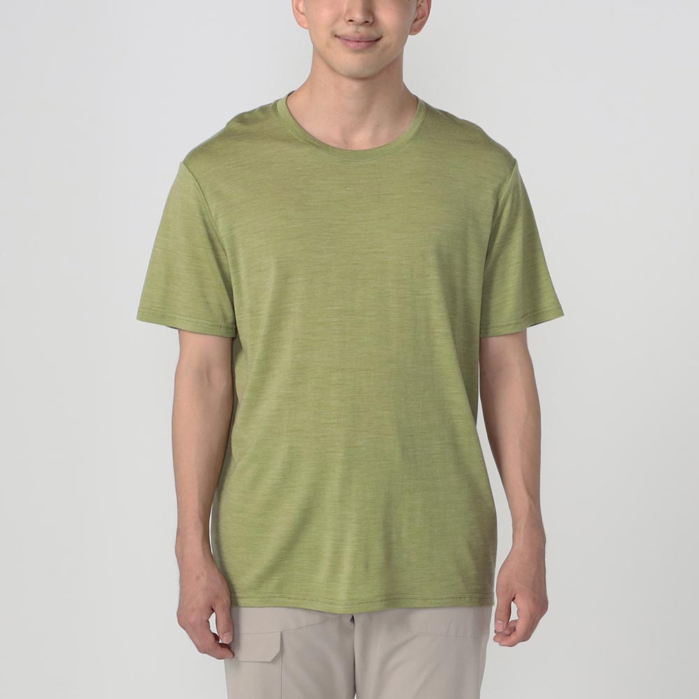 行列のできるレビュー商品、集めました。高評価アイテム Ms Activist Tee | フルマークスストア-北欧アウトドア用品 半袖Tシャツ