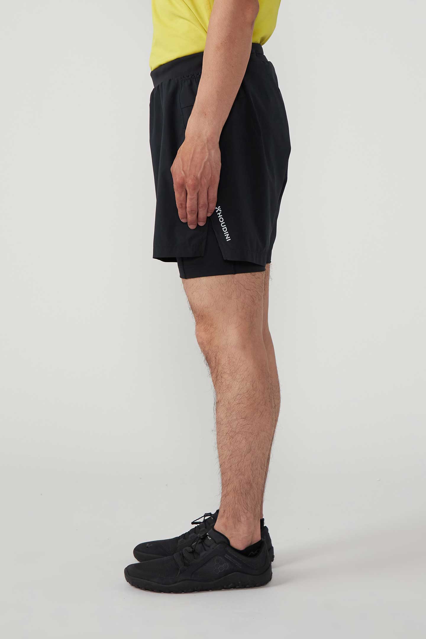 HOUDINI　Ms Pace Wind Shorts　ブラック　サイズS Amazon | [フーディニ] 陸上/ランニング ショート/ハーフパンツ