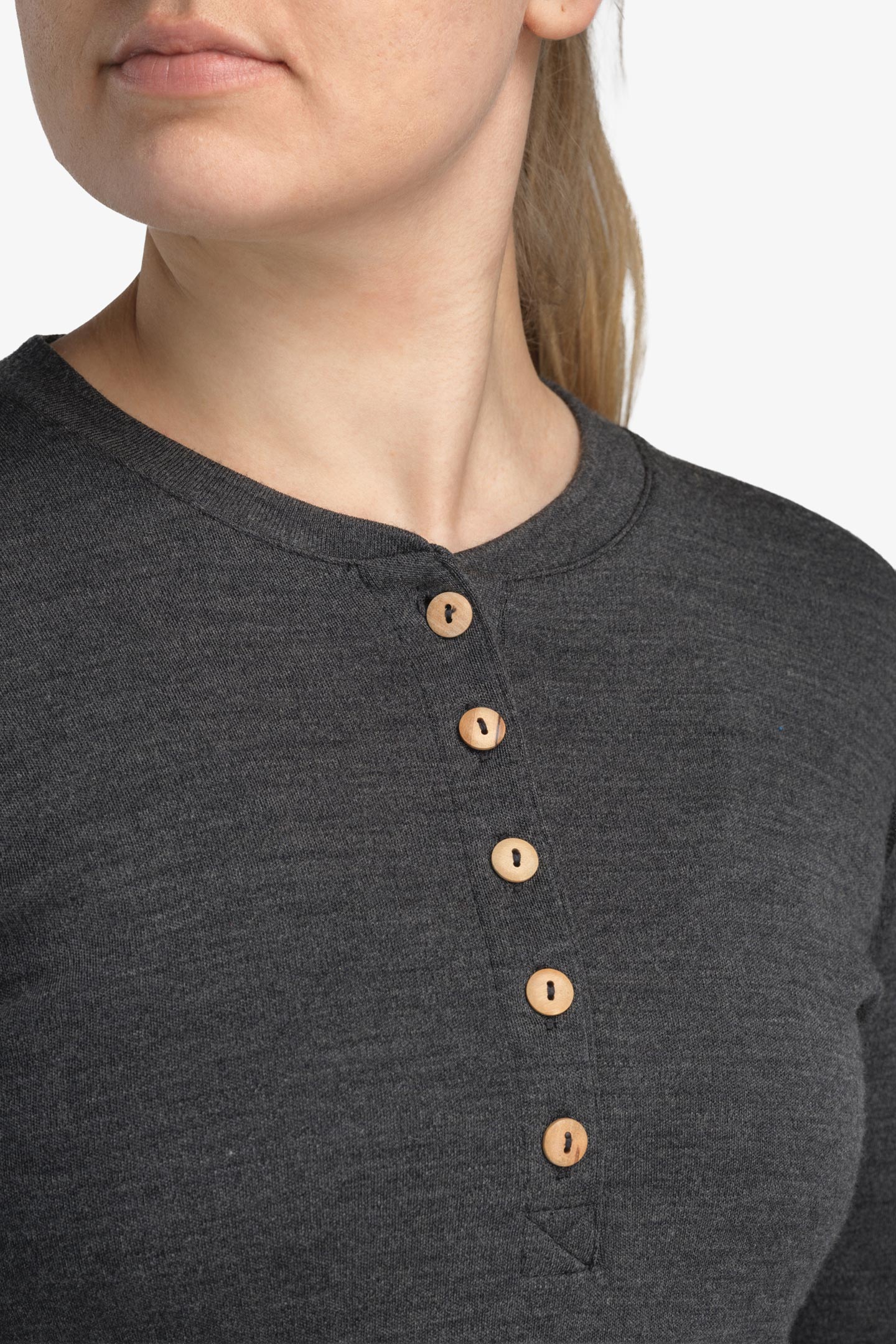 アパルトモン GENTLEWOMAN SHIRT ブラック Women's Ideal Dolman T-Shirt - Black | 1560 | Next Level Apparel