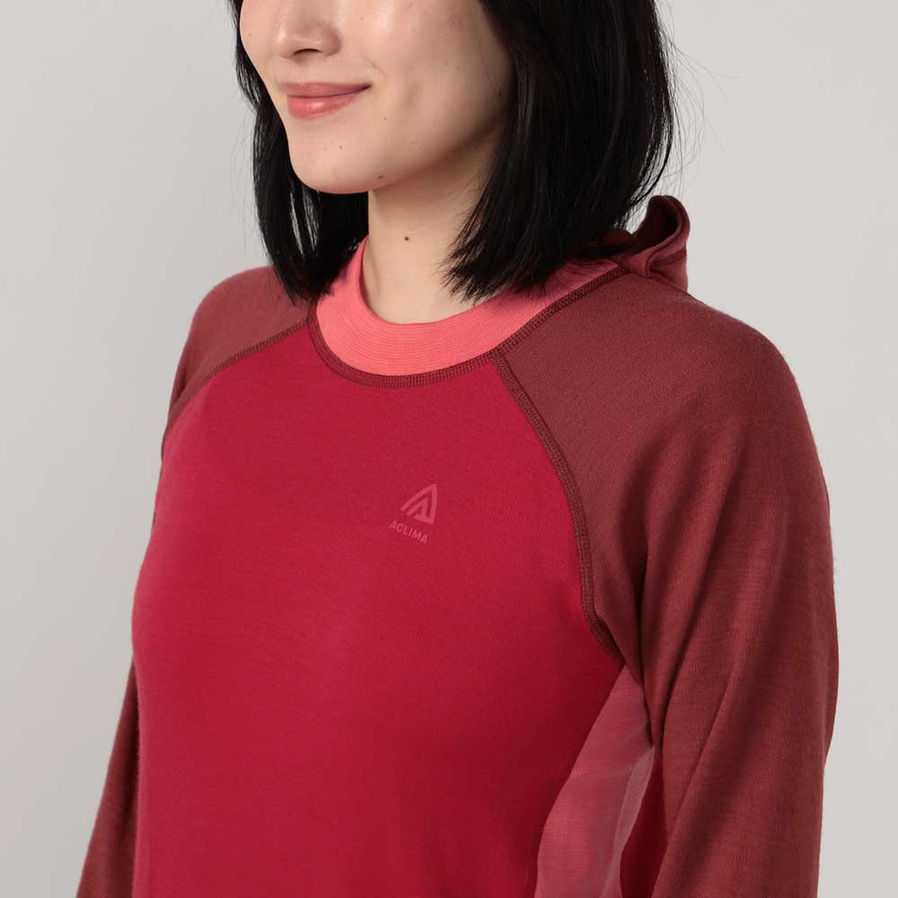 【公式ショップ】 WARMWOOL HOOD SWEATER V2 WOMAN | フルマークスストア-北欧 トップス