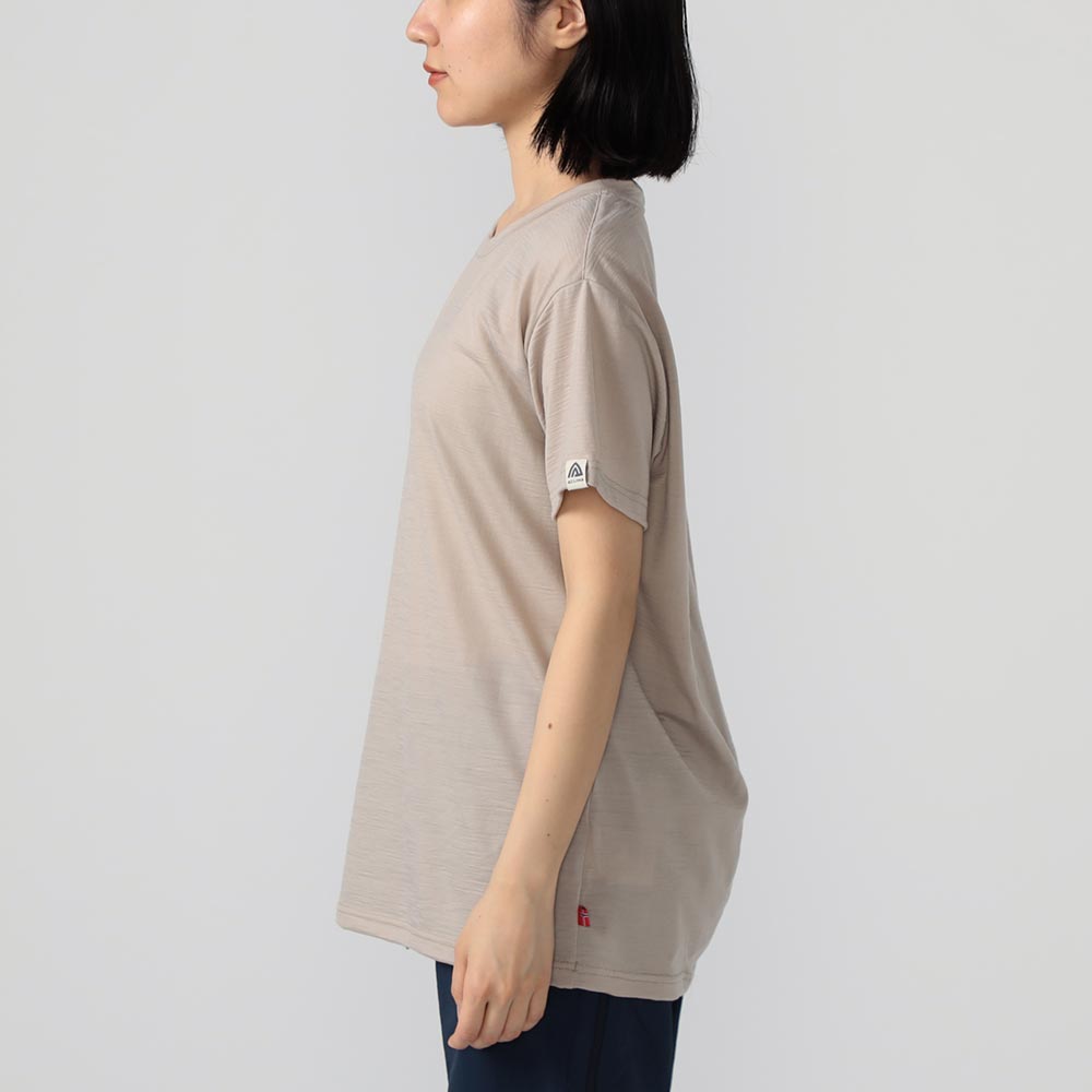 LIGHTWOOL 180 CLASSIC TEE WOMAN | フルマークスストア-北欧アウトドア用品,NORRONA,HOUDINI,POC,SAILRACING公式通販- LIGHTWOOL 180 CLASSIC TEE WOMAN | フルマークスストア-北欧アウトドア用品,NORRONA,HOUDINI,POC,SAILRACING公式通販-