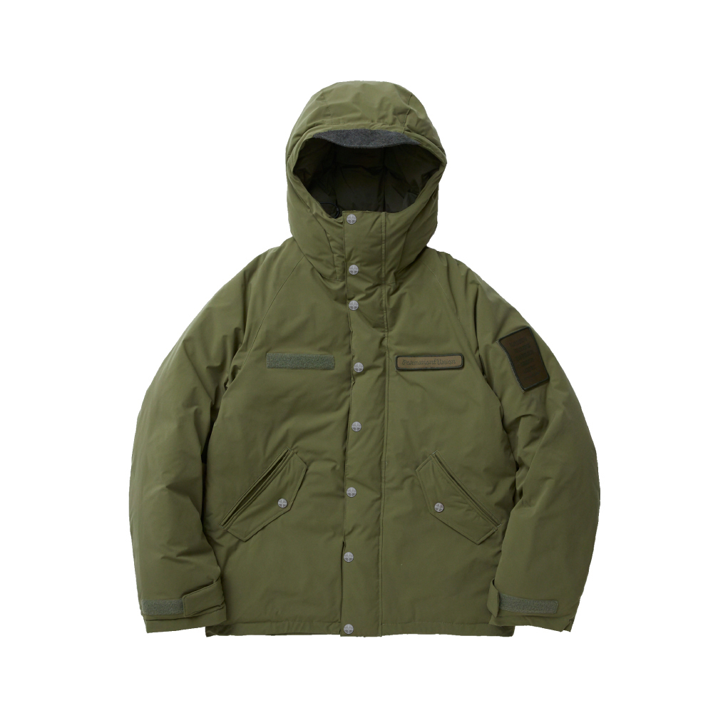 90s Wild Life Hooded Down Jacket