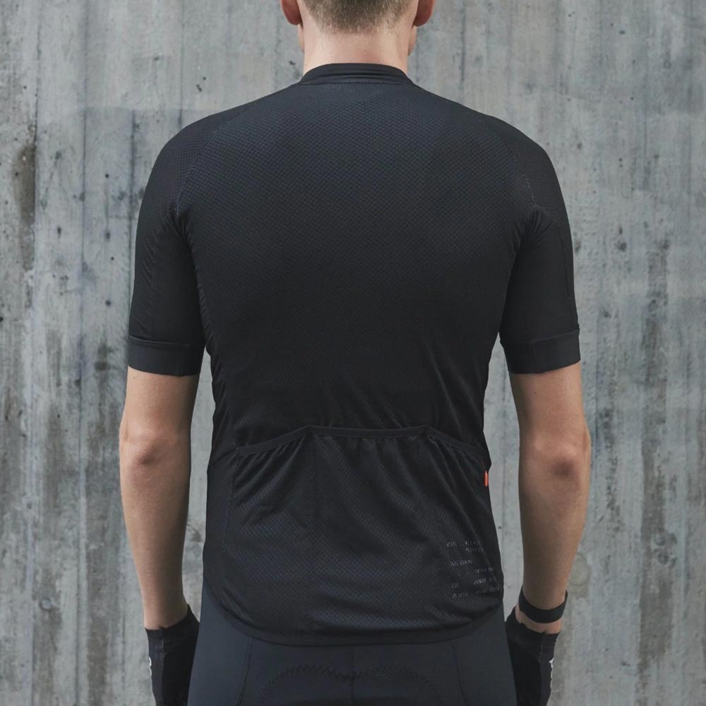 ESSENTIAL ROAD LOGO JERSEY | フルマークスストア-北欧