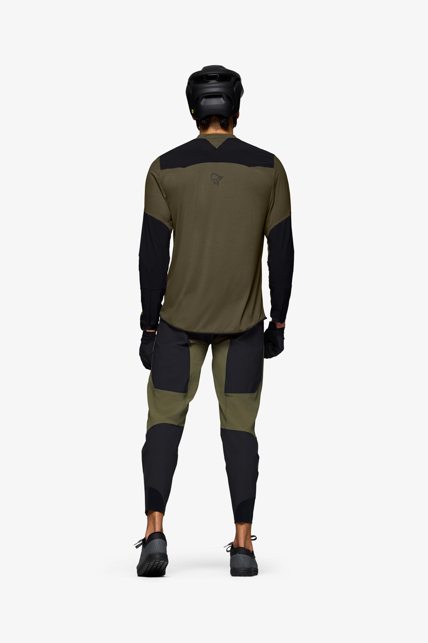 skibotn equaliser tech Long sleeve (M) | フルマークスストア-北欧